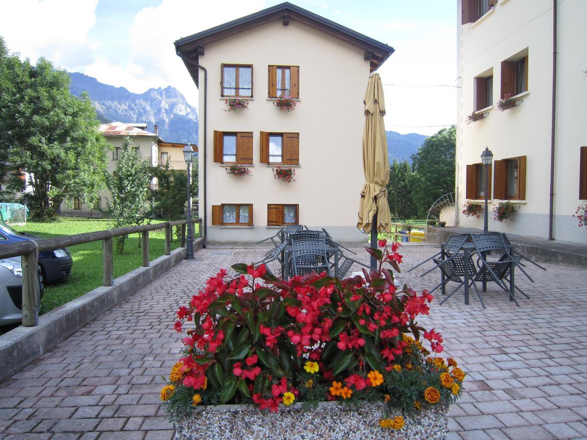 Casa Alpina Sacro Cuore Canale dʼAgordo Buitenkant foto