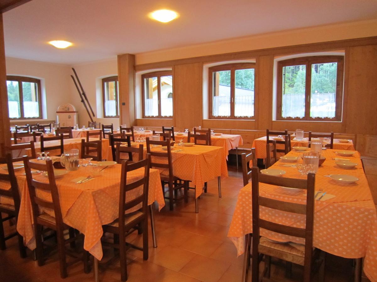 Casa Alpina Sacro Cuore Canale dʼAgordo Buitenkant foto