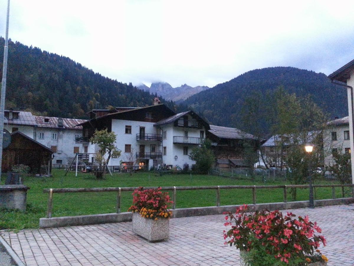 Casa Alpina Sacro Cuore Canale dʼAgordo Buitenkant foto